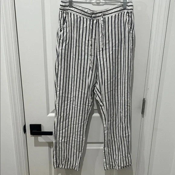 Hem White and Navy Vertical-Striped Straight-Leg Pants Size Medium - Picture 1 of 6
